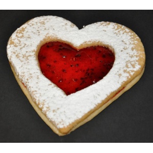 Linzen Heart Cookie